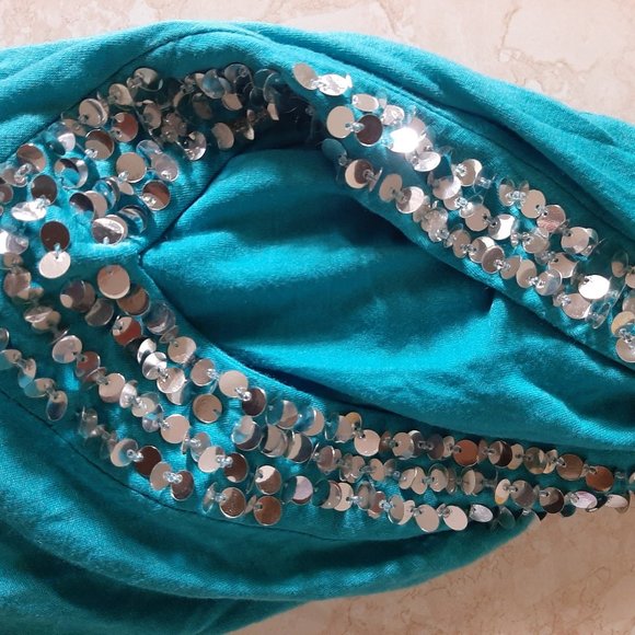 Nirvana Top Medium LowCut Sexy V Neck Blue NIRVANA - Picture 5 of 5